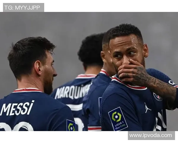 内马尔入选法甲最佳阵容,成为巴黎圣日耳曼新一道锋利武器 内马尔入选法甲最佳阵容,成为巴黎圣日耳曼新一道锋利武器