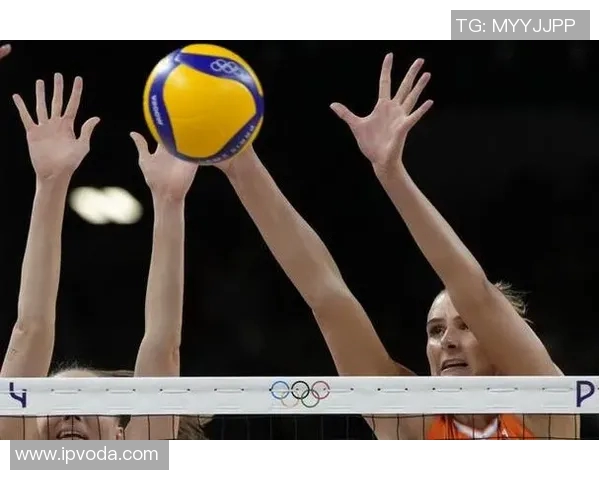 女排喀山迪纳摩与塞西激战正酣争夺胜利的荣耀之战 女排喀山迪纳摩与塞西激战正酣争夺胜利的荣耀之战