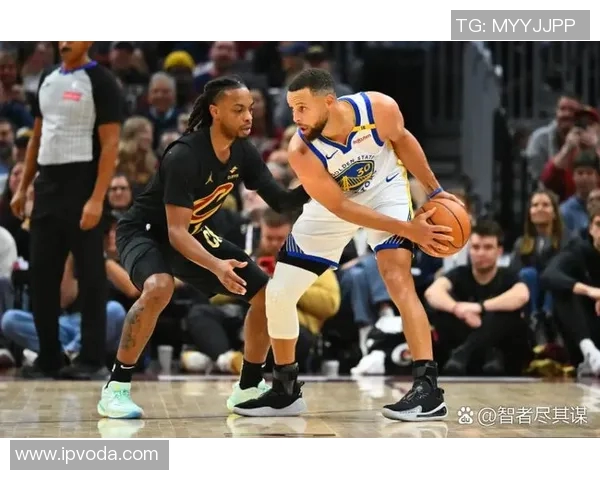 热火队不敌勇士队，收获一场激烈较量