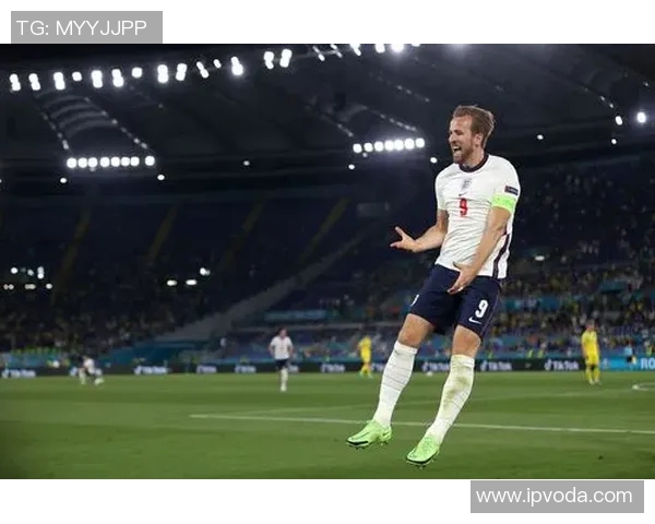 凯恩的传奇之路：从足球天才到世界级巨星的成长历程与成就分析